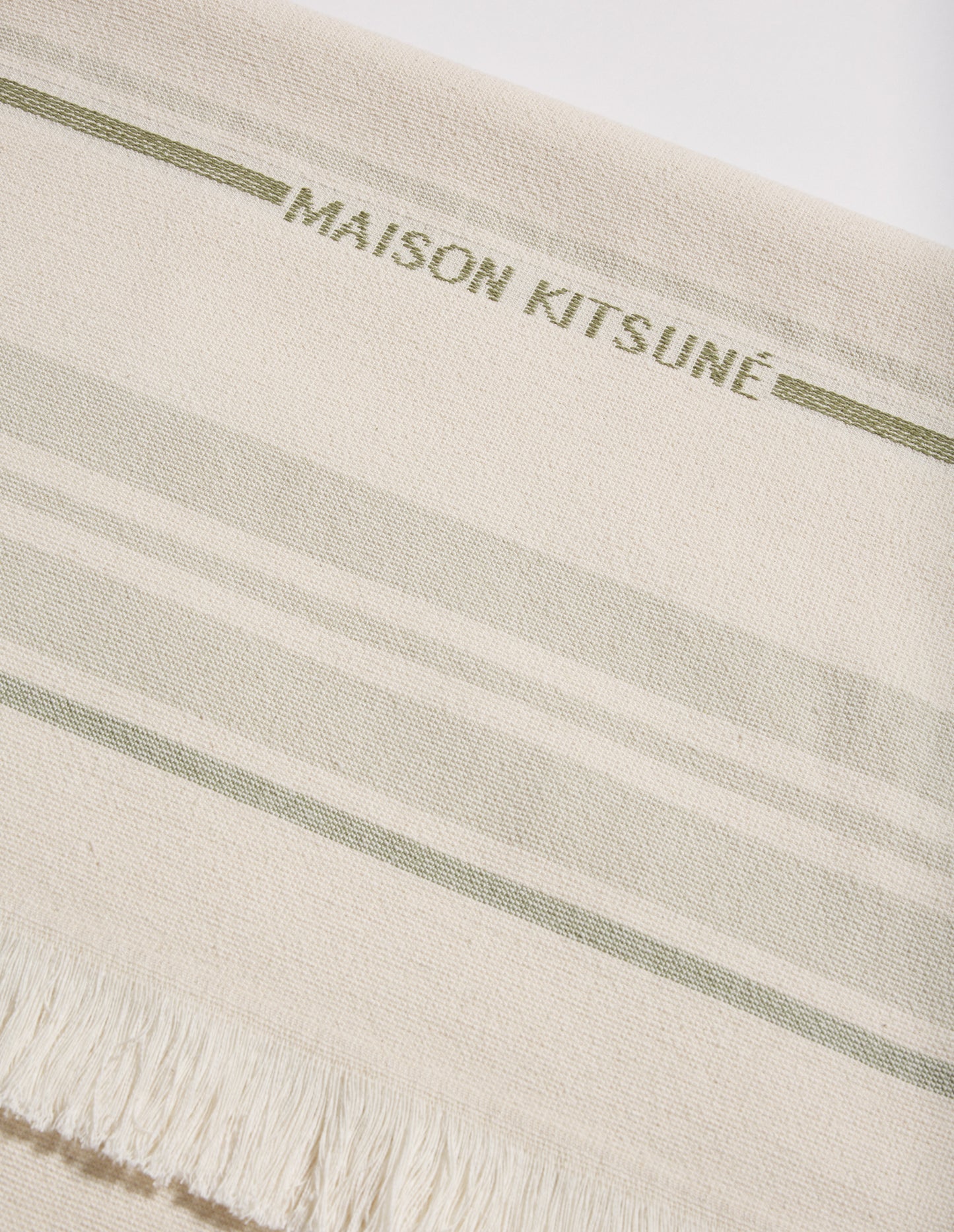 STRIPED TOWEL