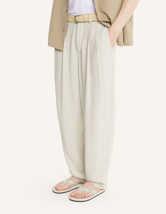 TAILORED PLEATED PANTS