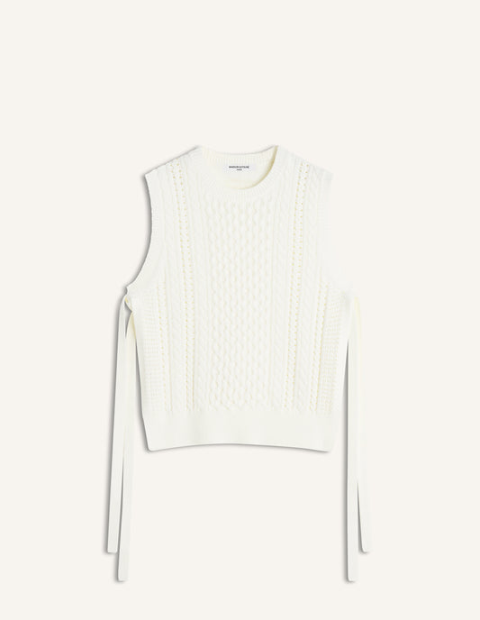 CABLE KNIT VEST